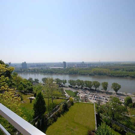 River View Residence Bratislava Exterior photo