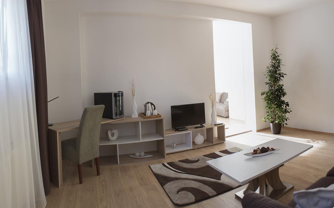River View Residence Bratislava Exterior photo