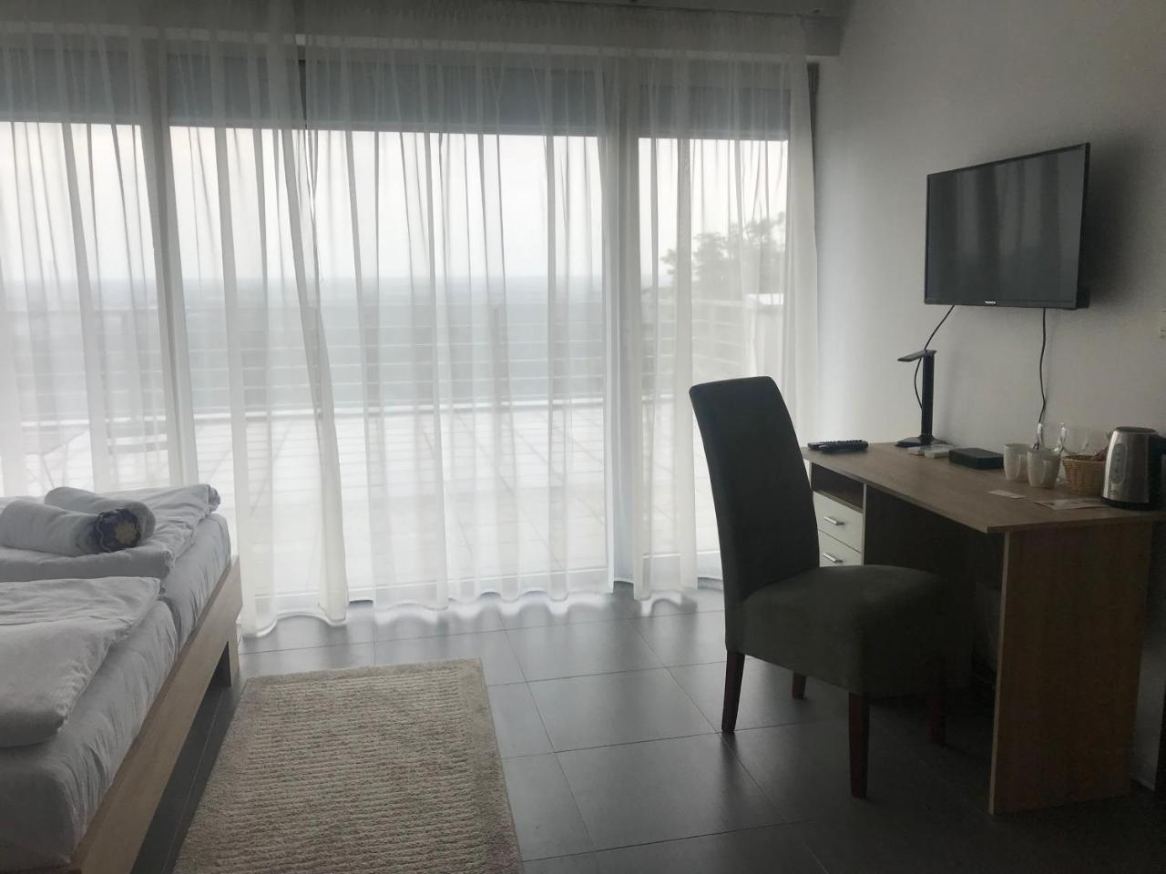 River View Residence Bratislava Exterior photo