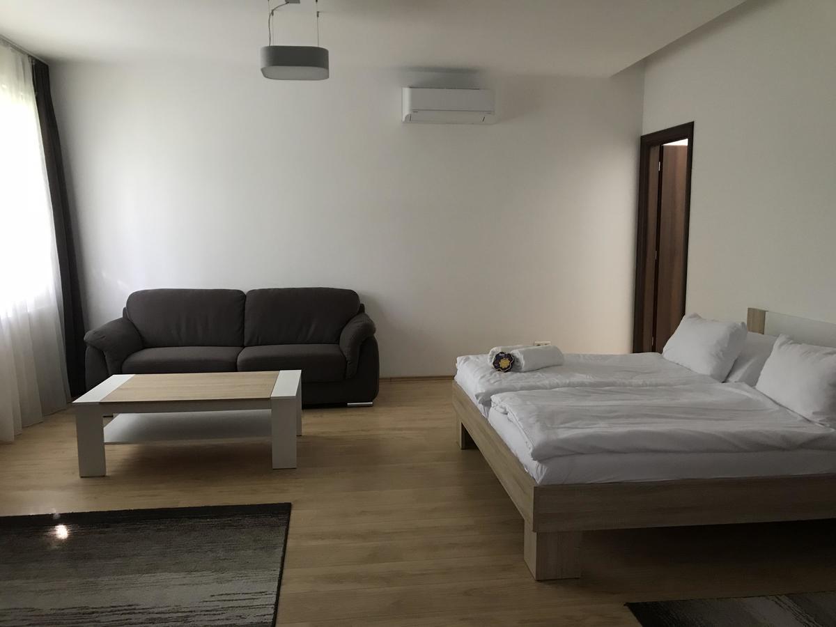 River View Residence Bratislava Exterior photo