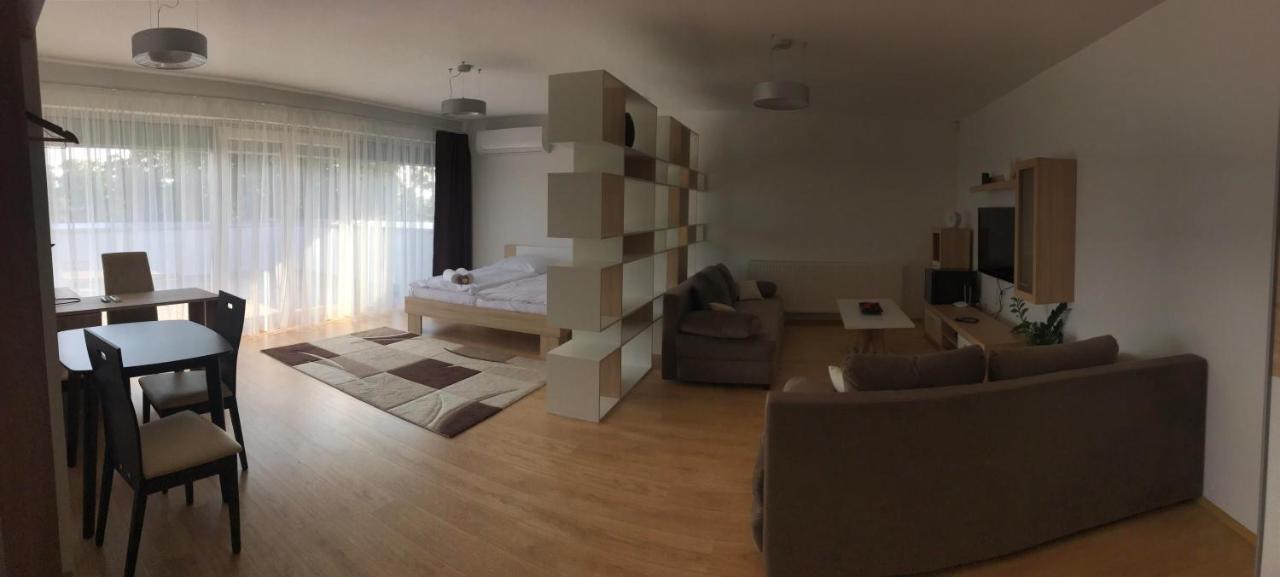 River View Residence Bratislava Exterior photo