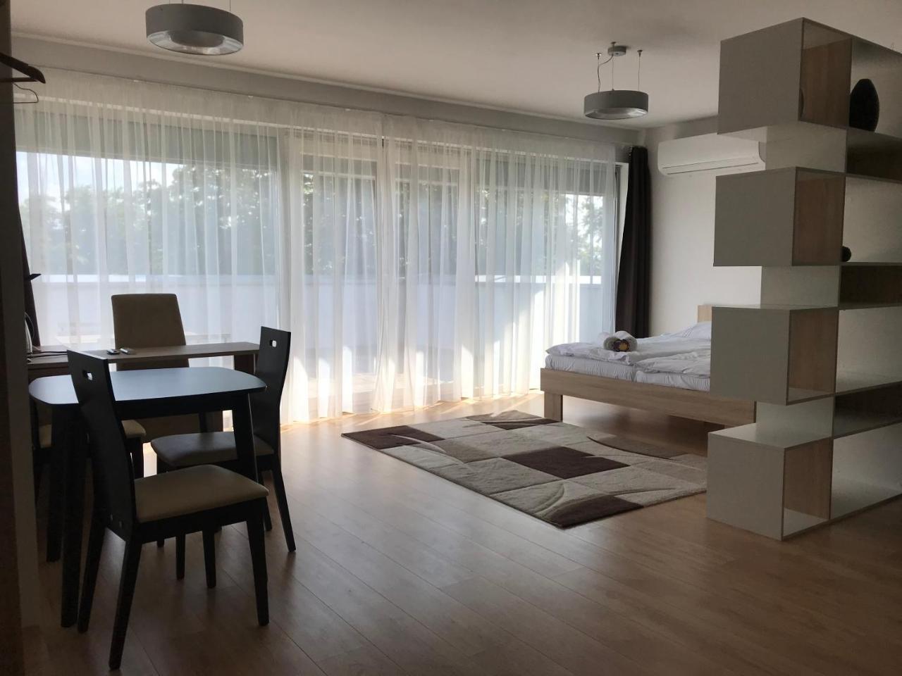 River View Residence Bratislava Exterior photo