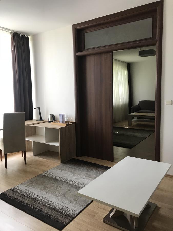 River View Residence Bratislava Exterior photo