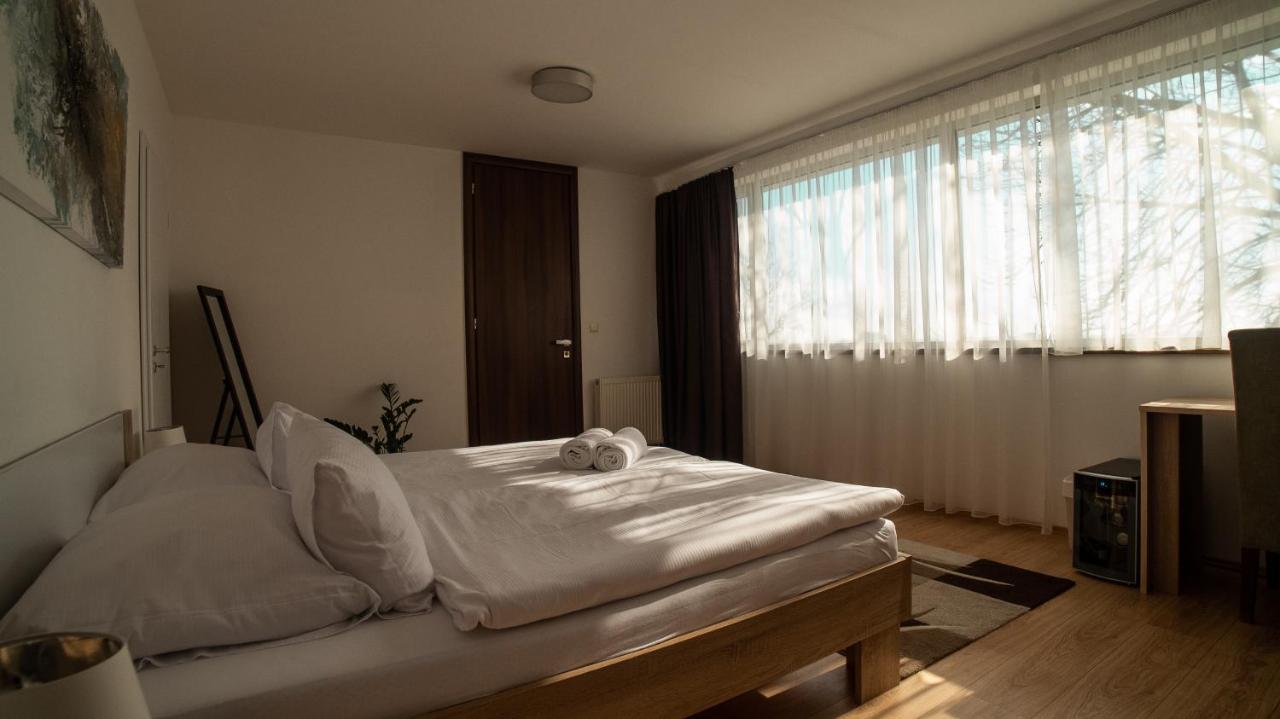 River View Residence Bratislava Exterior photo