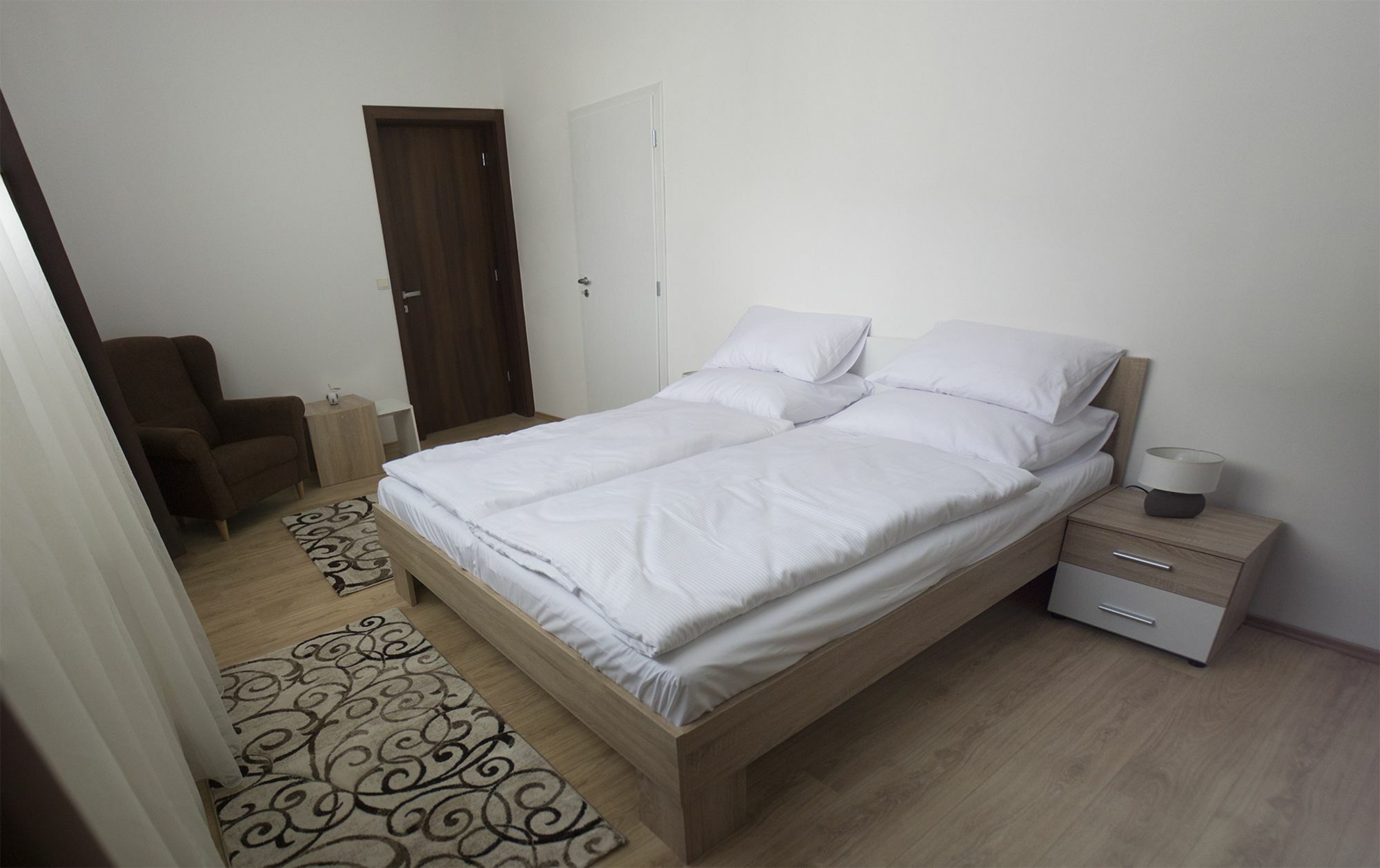 River View Residence Bratislava Exterior photo